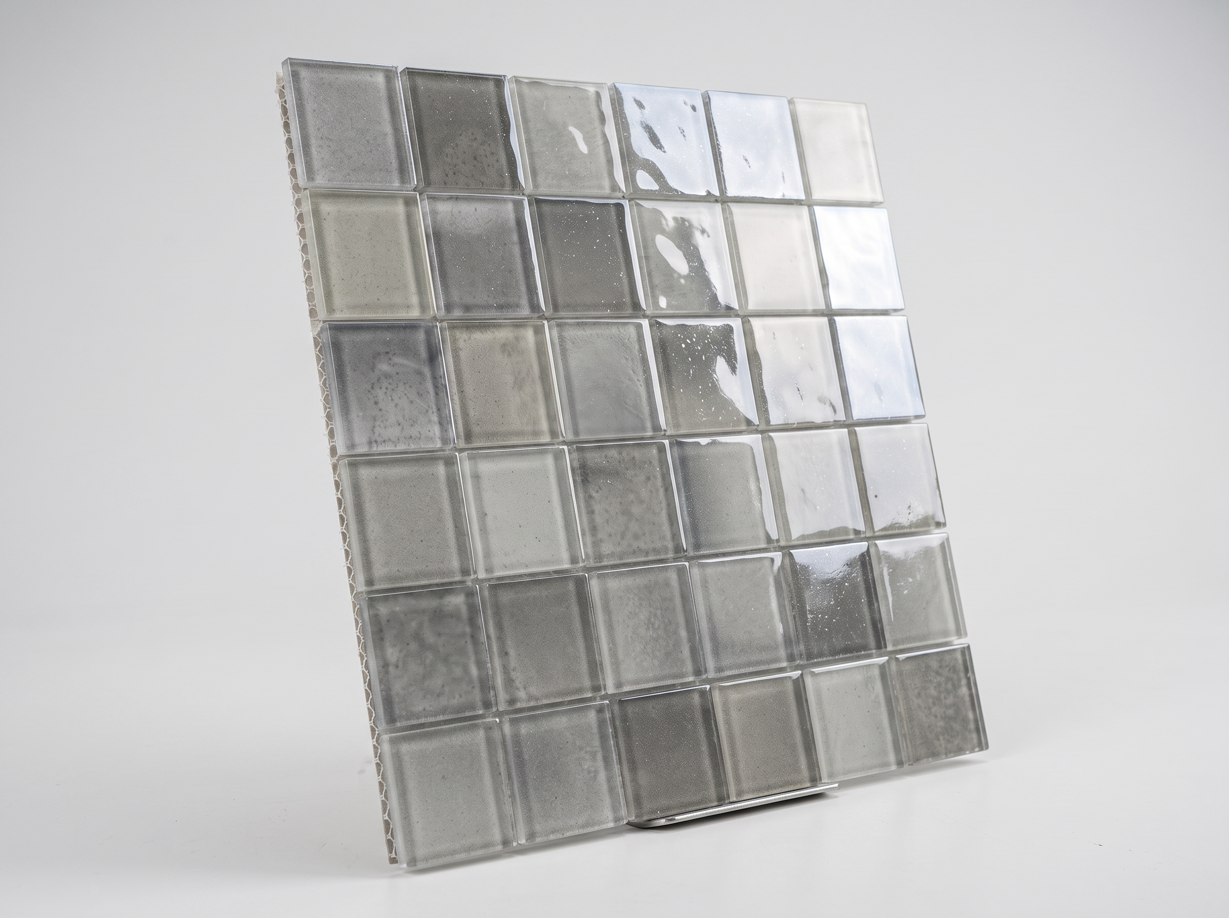 Glasmosaik Mosaikfliese Nizza 48×48 mm Grau